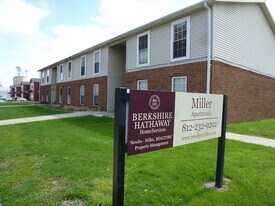 204 W Montgomery St in Brazil, IN - Building Photo