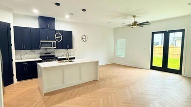 4117 Shelby Cir in Houston, TX - Foto de edificio - Building Photo