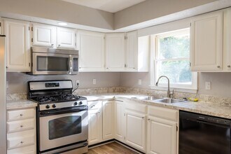 4520 Ventura Dr in Knoxville, TN - Building Photo - Building Photo