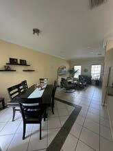617 NW 25th Ave in Boynton Beach, FL - Building Photo - Building Photo
