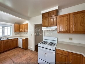 206 S Fairview Ave in Lansing, MI - Building Photo - Building Photo