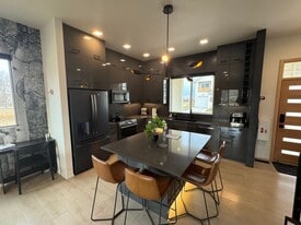 1952 Little Cottage Ln in Bozeman, MT - Building Photo