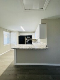 331 Tarpon Dr, Unit 2 photo'