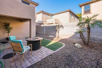10948 W Elm St in Phoenix, AZ - Building Photo - Building Photo
