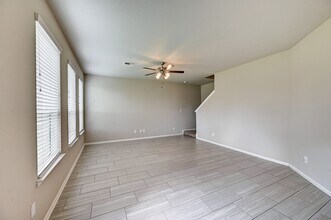 3303 Owl Hollow Dr in Rosenberg, TX - Building Photo - Building Photo