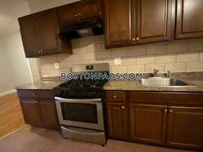 451 Norfolk St-Unit -5 in Boston, MA - Building Photo - Building Photo