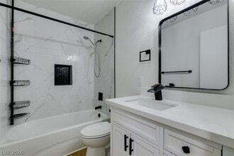 5701 Smoke Ranch Rd in Las Vegas, NV - Building Photo - Building Photo