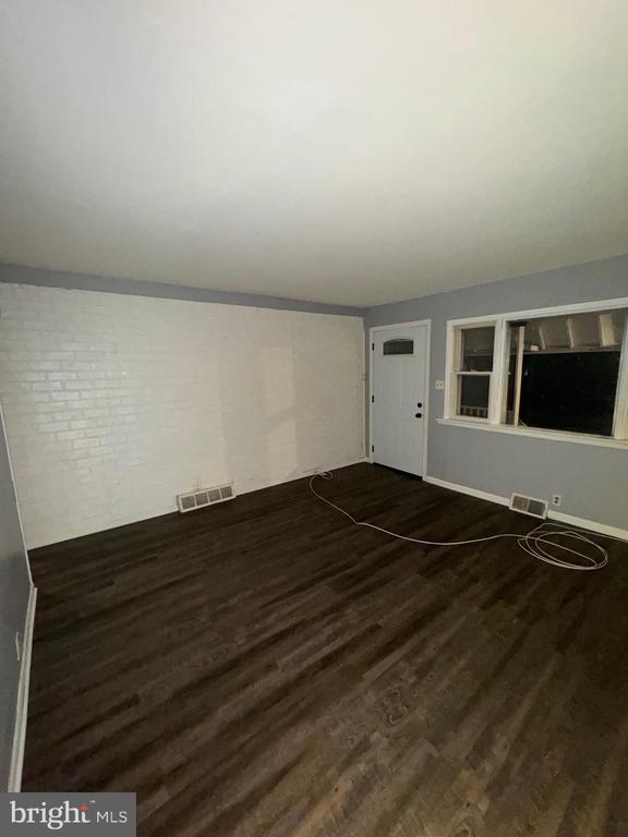 property at 409 West Ave