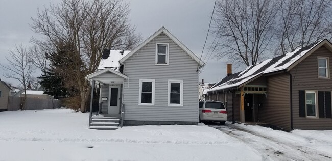 3344 W 30th St in Cleveland, OH - Building Photo - Building Photo