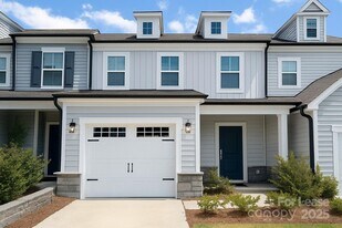 11912 Basking Dr in Charlotte, NC - Building Photo