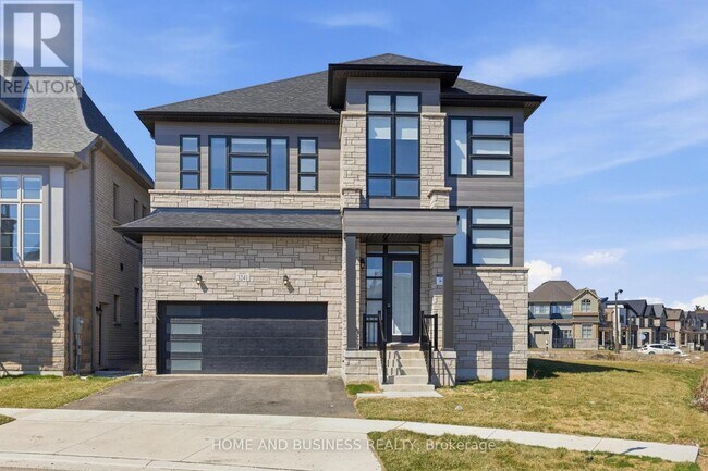 3241 Dove Dr in Oakville, ON - Building Photo - Building Photo