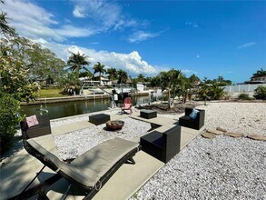 309 Bryn Mawr Island in Bradenton, FL - Building Photo - Building Photo