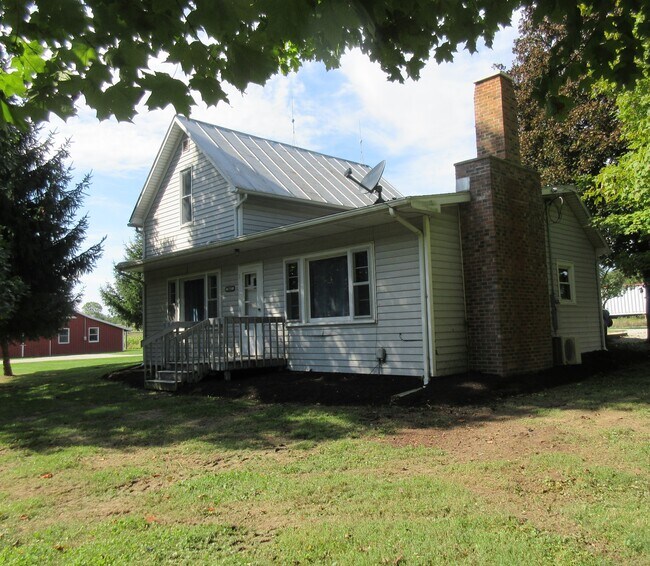 3862 E State Road 14 Rentals in Claypool, IN