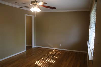 1280 N McCart St in Stephenville, TX - Building Photo