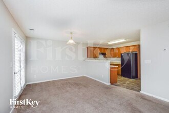 70 Fieldview Ln in Covington, GA - Building Photo - Building Photo