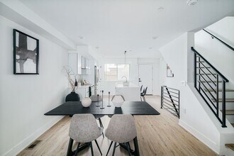 2605 E Boston St-Unit -Unit 1 in Philadelphia, PA - Foto de edificio - Building Photo