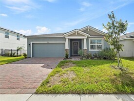 2085 Valencia Blossom St in Clermont, FL - Building Photo