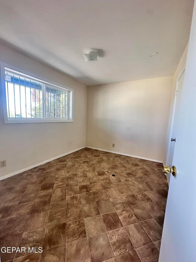 3912 Polk Ave in El Paso, TX - Building Photo - Building Photo