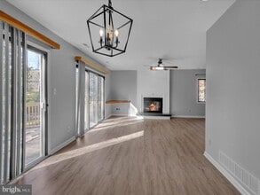 10 Pine Woods Ct in Reading, PA - Building Photo - Building Photo