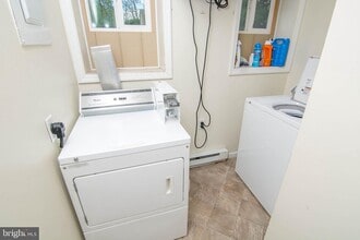 30 Country Aire Ln in Accident, MD - Building Photo - Building Photo