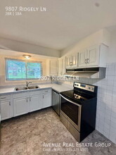 9807 Ridgely Ln in Affton, MO - Building Photo - Building Photo