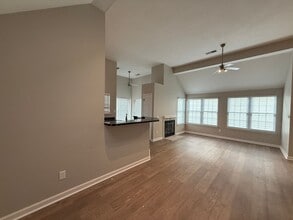 428 Chelsea Woods Dr in Lexington, KY - Building Photo - Building Photo