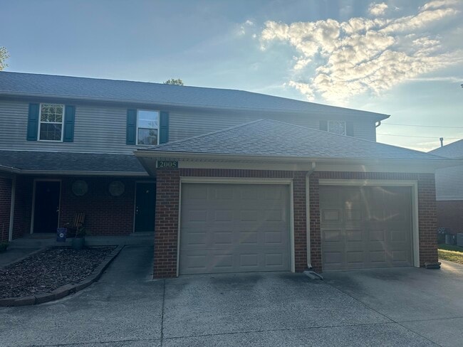 2005 River Ridge Rd in Frankfort, KY - Building Photo - Building Photo