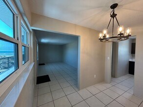 1740 Ocean Shore Blvd in Ormond Beach, FL - Building Photo - Building Photo