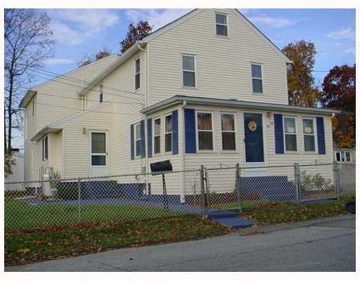 32-34 Harding St in West Warwick, RI - Building Photo