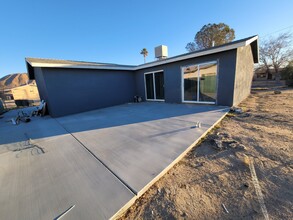 38081 Fairway Ave in Yermo, CA - Building Photo - Building Photo