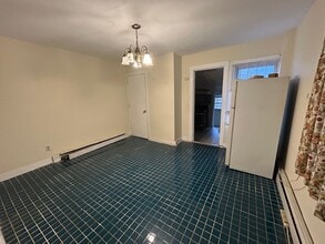 27 Passaic St in Trenton, NJ - Building Photo - Building Photo