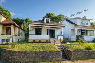 515 Advance Ave in Cincinnati, OH - Building Photo - Building Photo