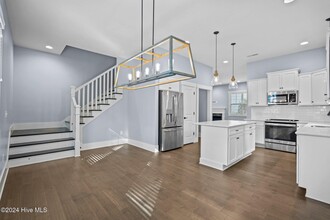 4044 Tamarisk Ln in Wilmington, NC - Foto de edificio - Building Photo