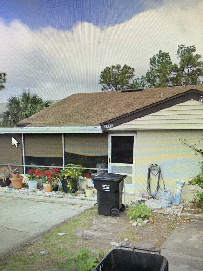 property at 2747 Willow Run