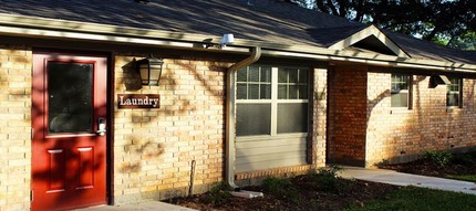 Prairie Village in El Campo, TX - Building Photo - Building Photo