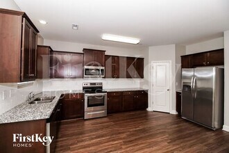 9109 Marion Oaks Dr in Charlotte, NC - Foto de edificio - Building Photo