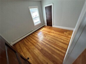 52 W Hunt St in Central Falls, RI - Building Photo - Building Photo