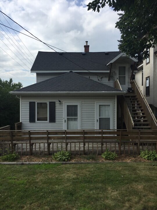 331 W Pleasant St, Unit Lower Photo