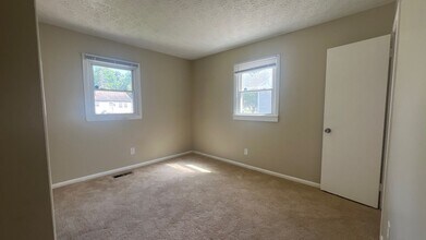 2250 N Goodlet Ave in Indianapolis, IN - Building Photo - Building Photo