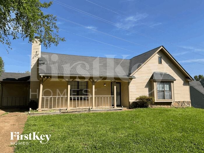 4884 Walden Glen St in Memphis, TN - Building Photo