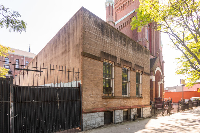 1912 Fulton St in Brooklyn, NY - Building Photo - Building Photo