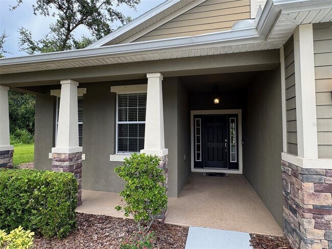 8302 Karpeal Dr in Sarasota, FL - Building Photo - Building Photo