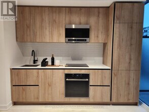 127 Broadway Ave in Toronto, ON - Building Photo - Building Photo