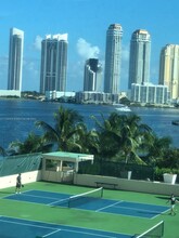 3370 Hidden Bay Dr, Unit # 712 in Aventura, FL - Building Photo - Building Photo