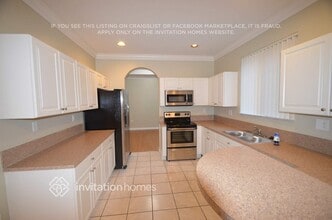 22161 SW 94th Ave in Cutler Bay, FL - Foto de edificio - Building Photo