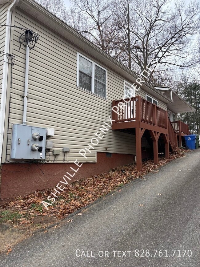 148 Laurel Loop in Asheville, NC - Building Photo - Building Photo