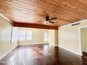 1110 W Congress St in Lafayette, LA - Building Photo - Building Photo