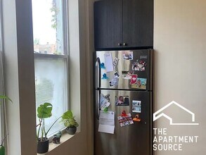 1734 W Huron St, Unit 2 in Chicago, IL - Building Photo - Building Photo