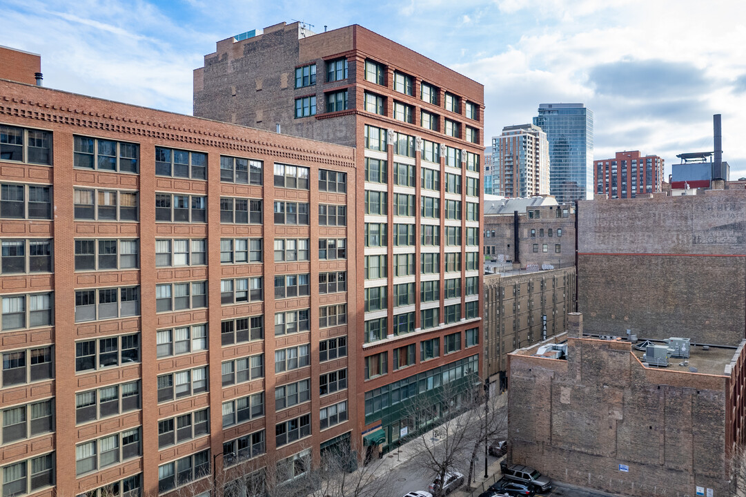 Pope Building in Chicago, IL - Foto de edificio