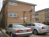 2318 S 17th Ave in North Riverside, IL - Foto de edificio - Building Photo